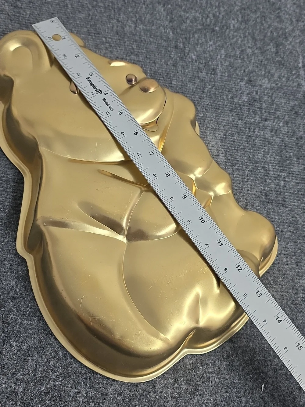 Wilton aluminum character